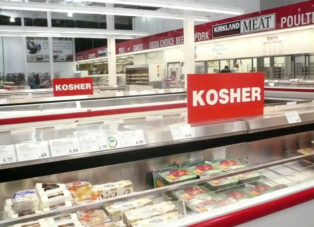 difference between halal and kosher, kosher and halal, difference between kosher and halal,is kosher and halal the same, what is the difference between halal and kosher, halal/kosher, halal vs kosher meat, hallal vs kosher, are kosher and halal the same, difference between halal and kosher