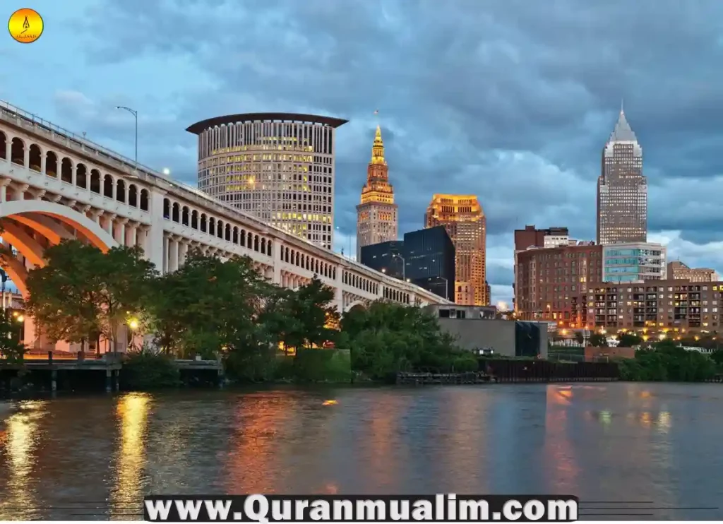 Halal Restaurants in Cleveland Ohio – USA, top rated restaurants near me, what food is cleveland known for, must eat places near me