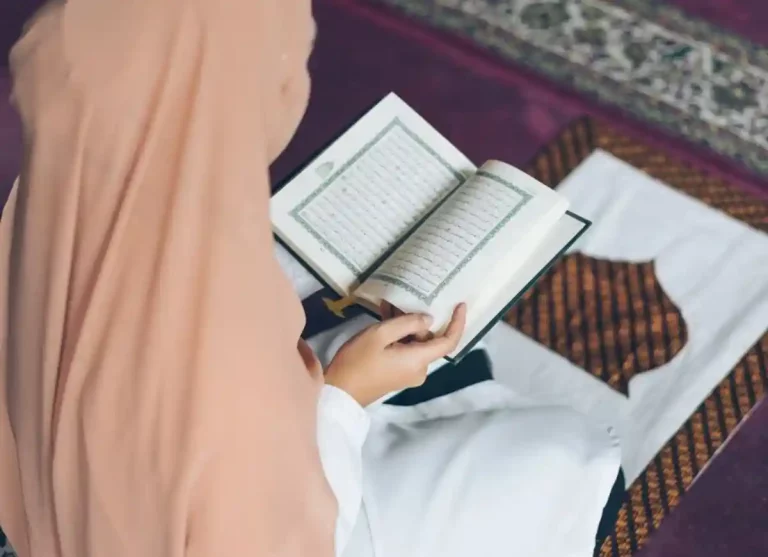 Unlock The Quran's Wisdom: Learn with Professional Quran Teachers Online, Quran ,Quran Tutor, Quran Teaching, Distance Learning, eQuran, Read Quran, Online Education