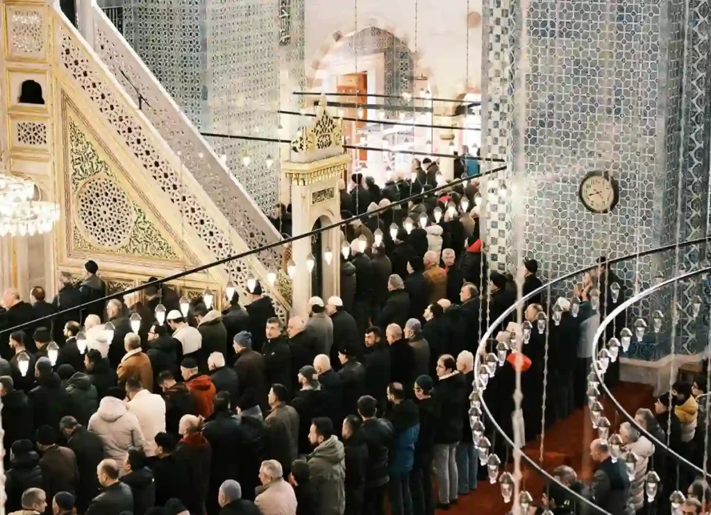 Do You Know the Isha Namaz Rakat? Prayer, Beliefs , Faith, Namaz, Salat, Dua, Pillar of Islam, Muslim Praying, Arabic Prayer