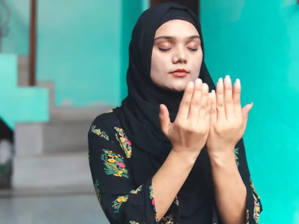 How To Recite Namaz (Arabic, Urdu & English Translation)?  Prayer, Beliefs , Faith, Namaz, Salat, Dua, Pillar of Islam, Muslim Praying, Arabic Prayer